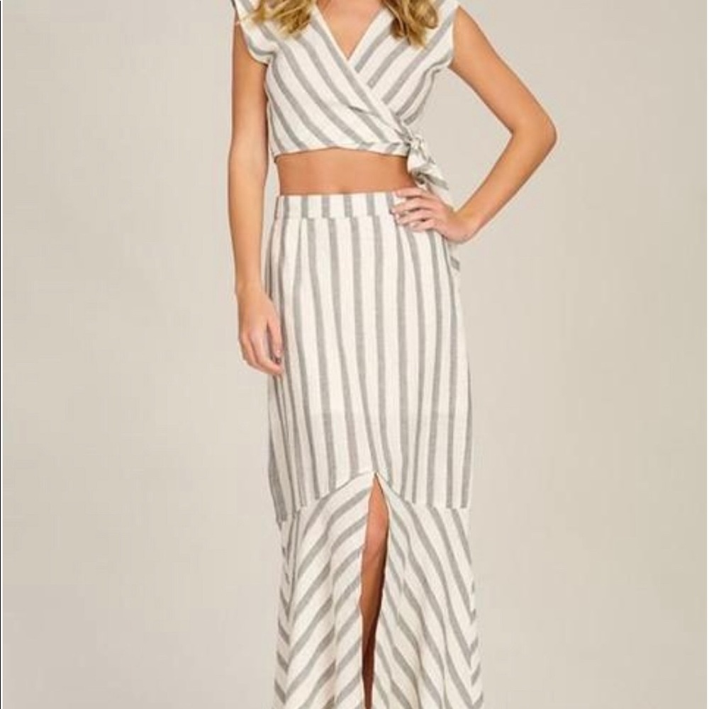 Two piece set